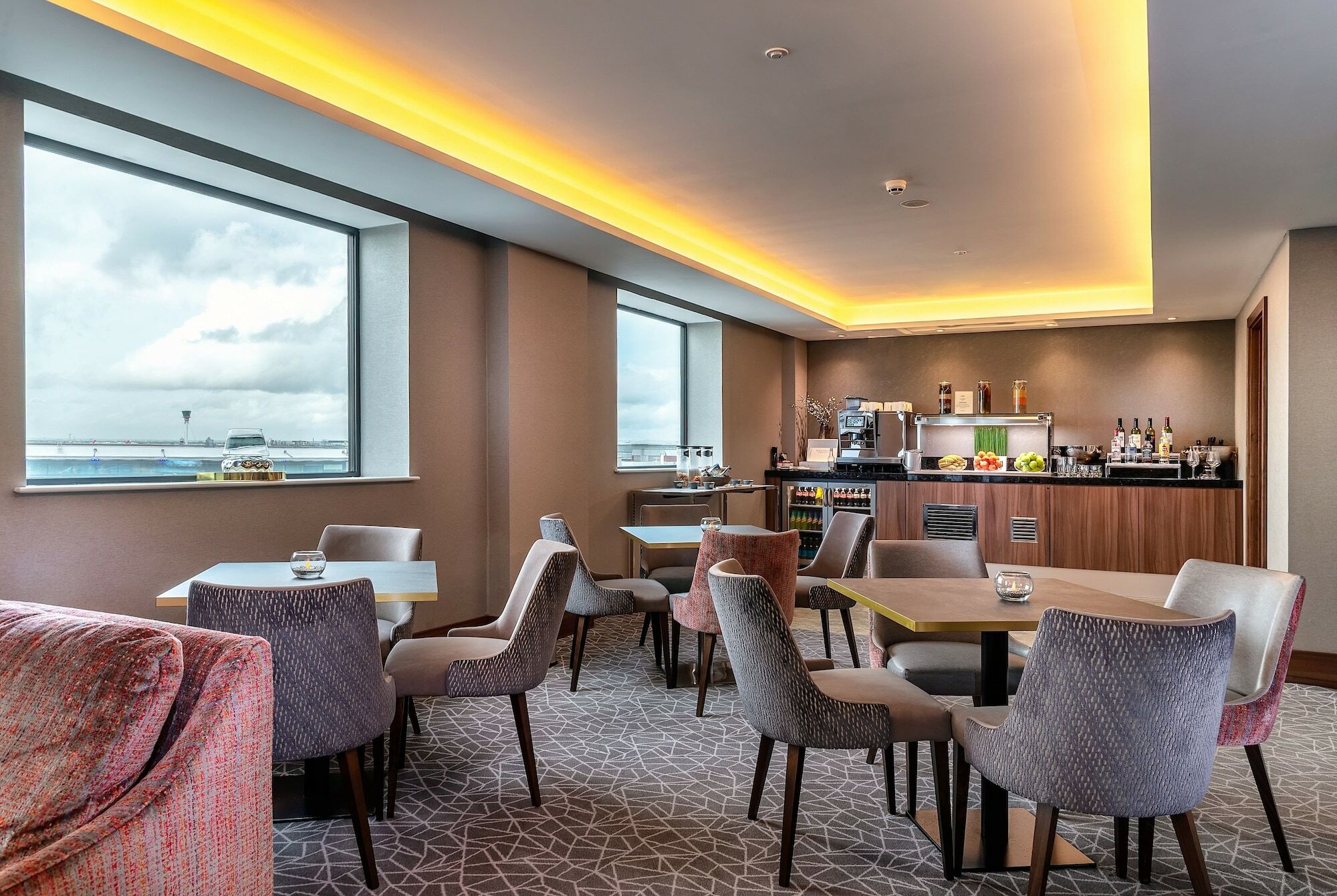 Hotel Crowne Plaza London Heathrow T4 By Ihg Hillingdon Exterior foto
